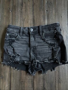 American Eagle black cut offs destroyed denim jean shorts Hi Rise Shortie sz 2